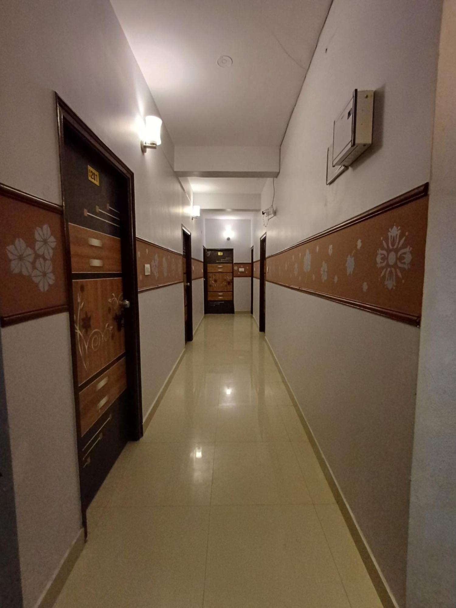 Hotel D3 Inn Bangalore Exterior foto